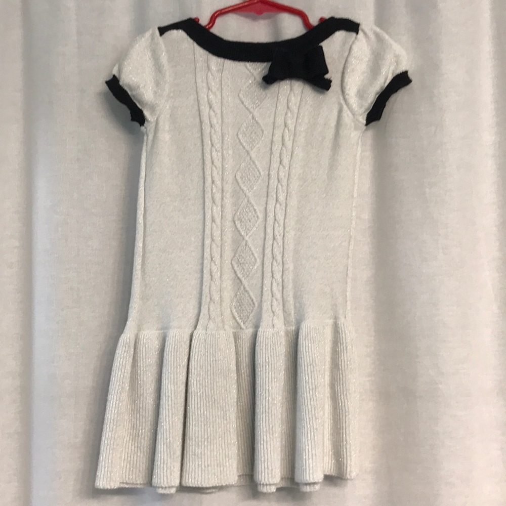 Girls size 4/5 dress